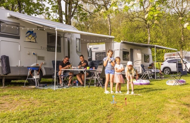 Aanbiedingen in belgie op ardenen camping bertrix kamperen