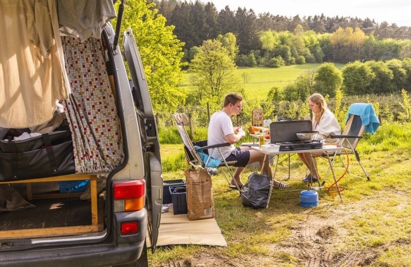 Ardennen camping bertrix kamperen met prachtig uitzicht op de natuur