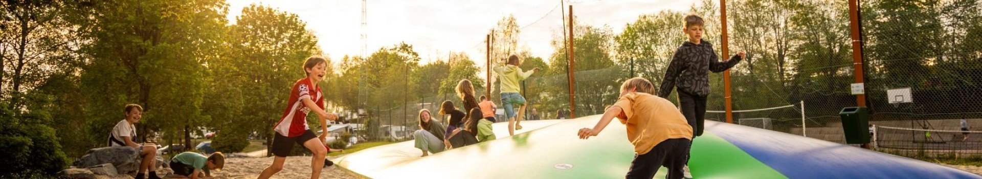 Camping bertrix springkussen kinderen