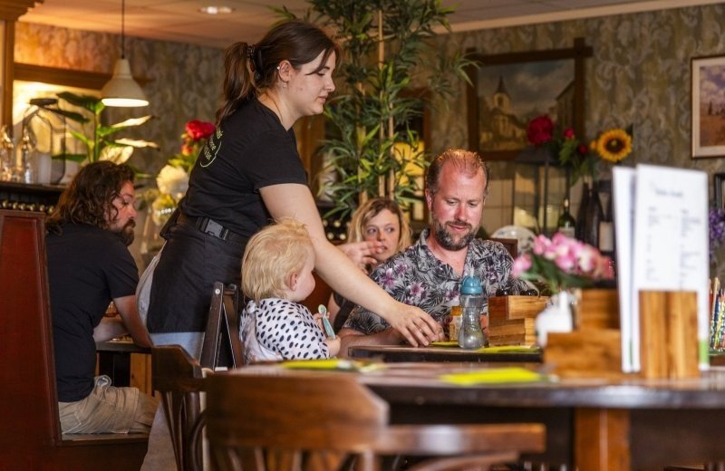 Medewerker horeca hele seizoen