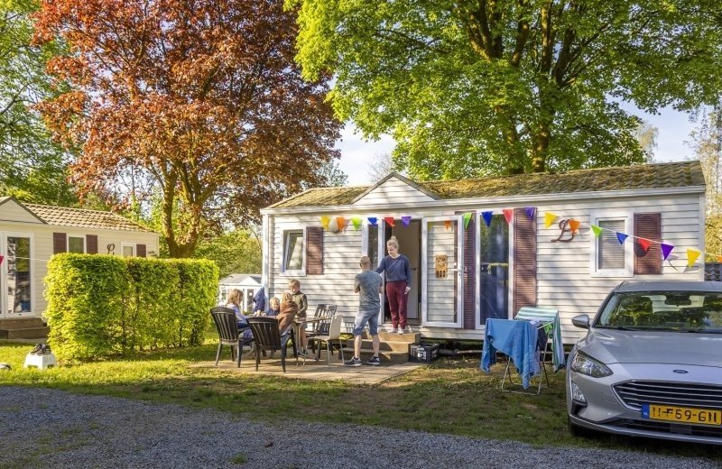 Stacaravan met groep huren op ardennen camping bertrix 1